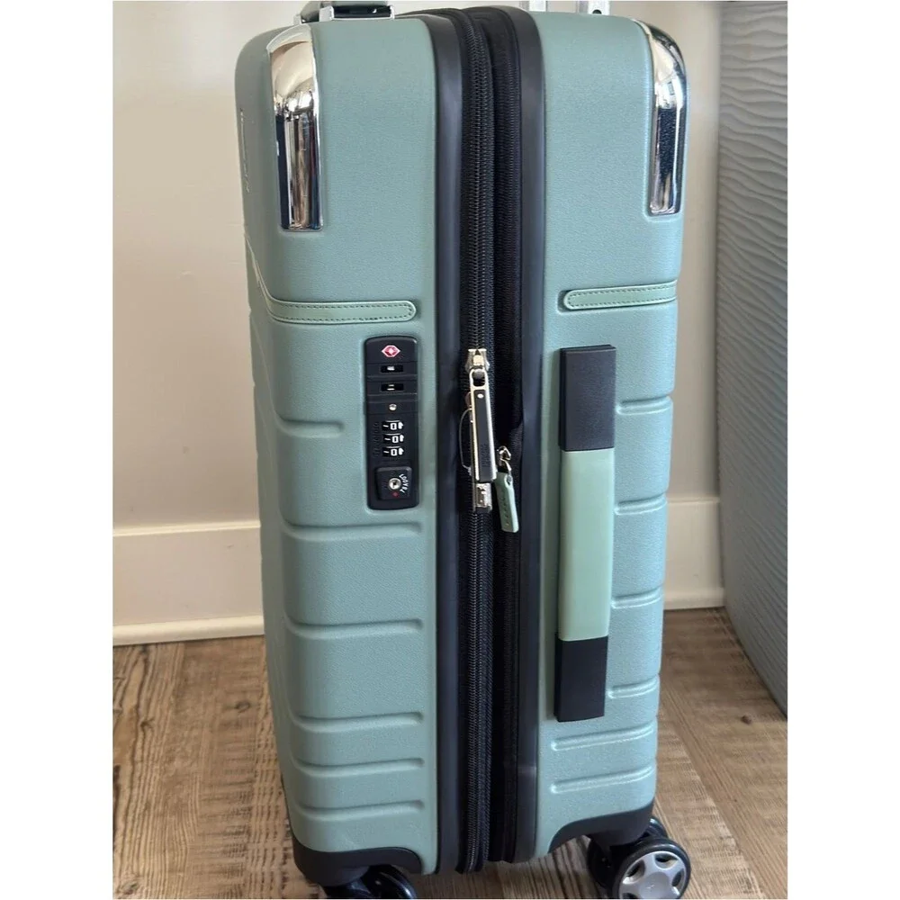 Unbranded sleek mint